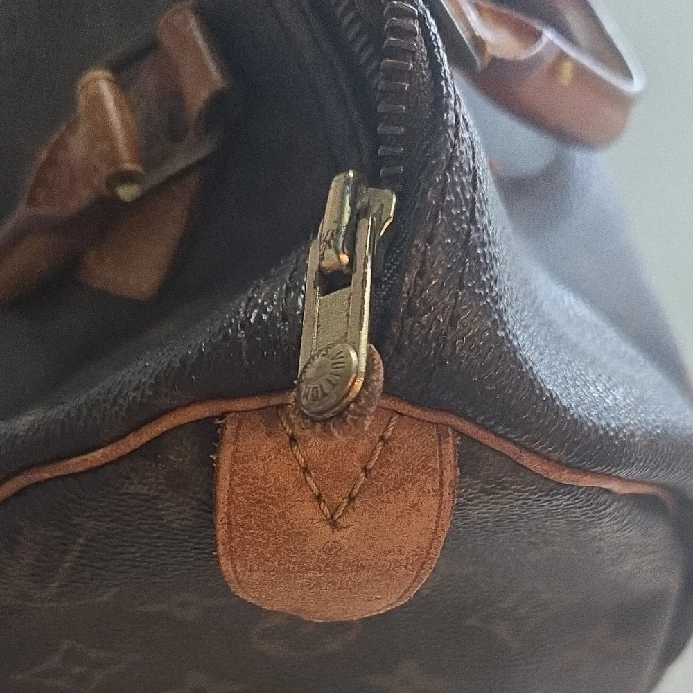 Lv Elegant Designer Speedy Handbag - Picture 4 of 13